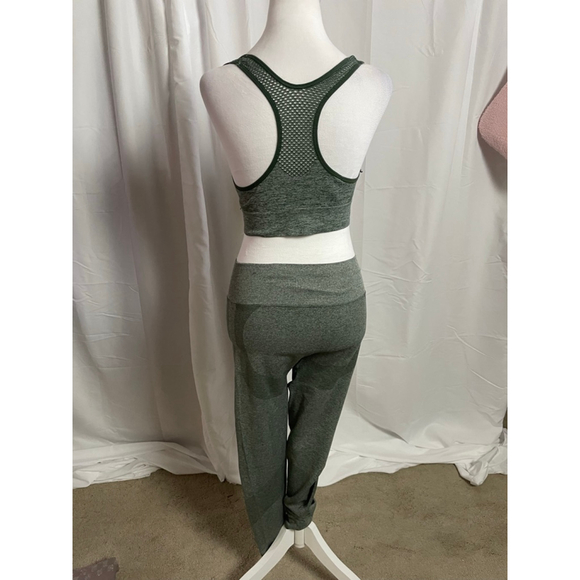 Women's Set PINK Sport Green Sports Bra M & Leggings S - Picture 2 of 4